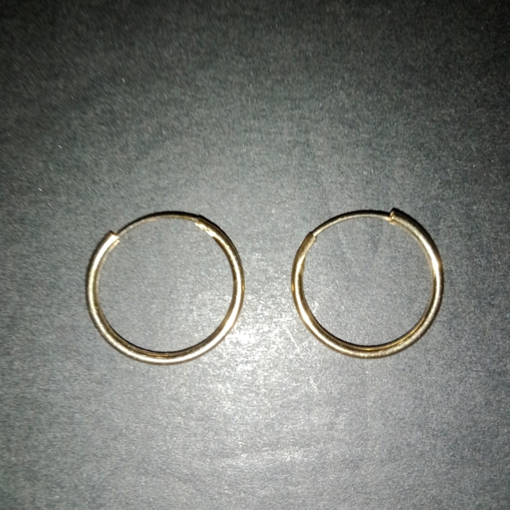 10K gold hoops